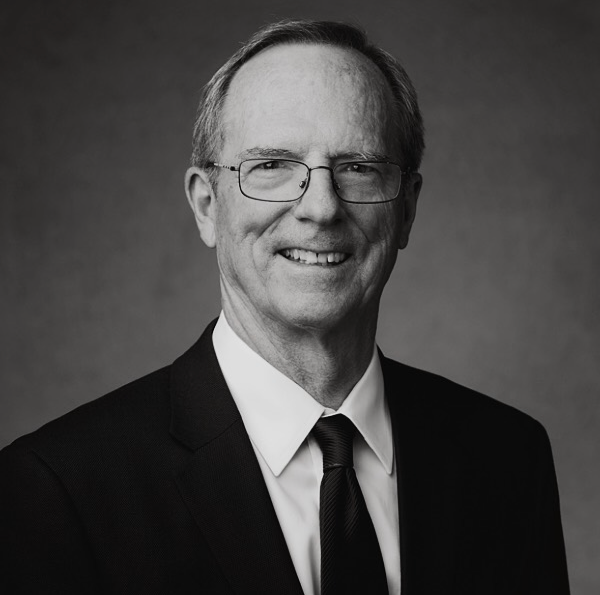 S1:E33 - Tad R. Callister answers questions on "A Case for the Book of Mormon" - December book club