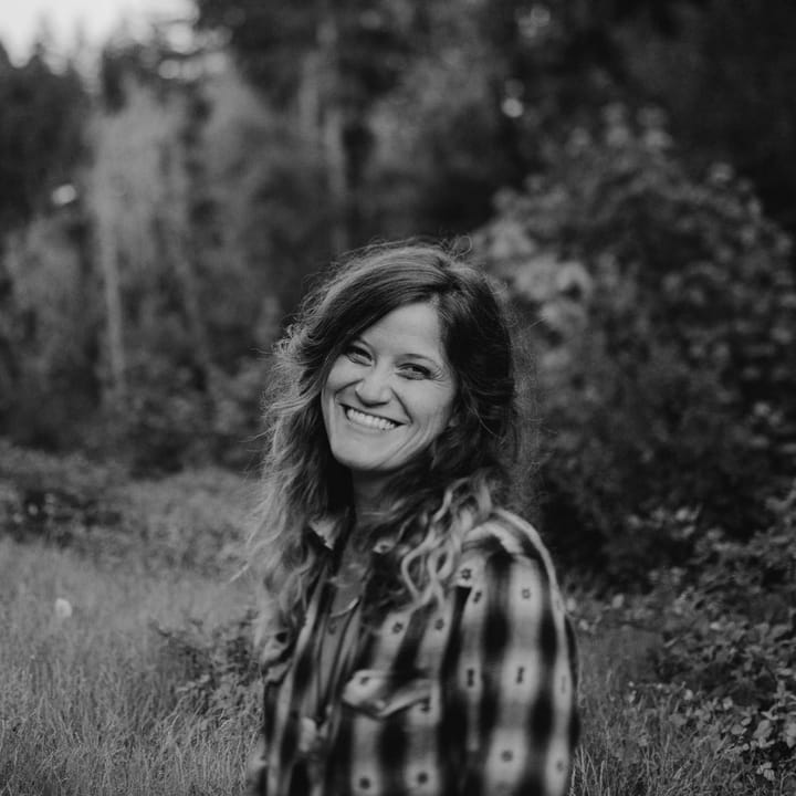 S3. E2 - Dana was excommunicated for a teen pregnancy - but that didn't stop her from following the Savior.