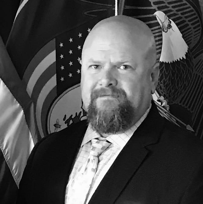 S3.E7 - Brent struggled silently as a cop with PTSD, until he sought counseling and returned to Jesus Christ.