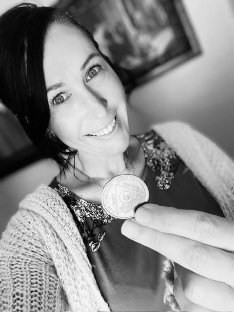 S3.E5 - Aja shares her triumphant story of how her fellow church members help her find sobriety and healing.