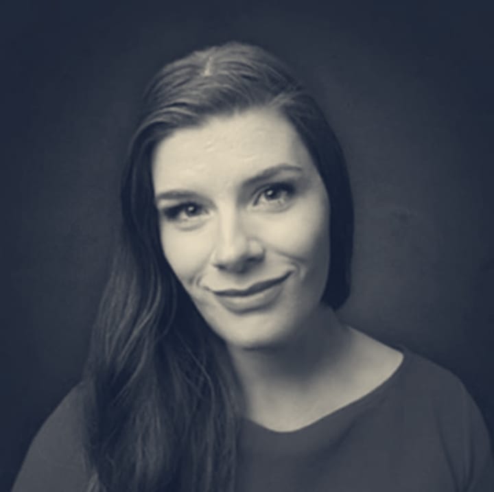 S3.E24 - Jasmin Rappeleye: Polygamy, new garments, temples, and defending the church on social media in 2025